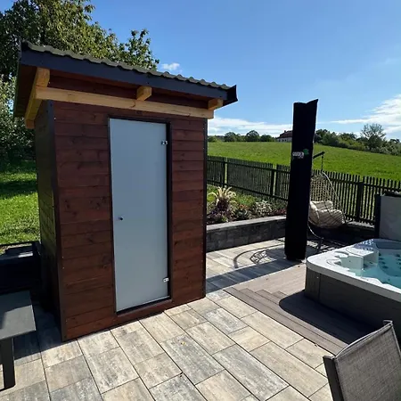 Сasa de vacaciones Wellness Vyrivka And Sauna Rychnov nad Kneznou